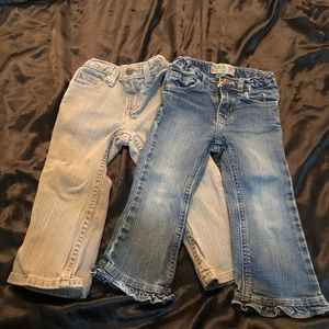 👧 Cute Used 3T Jeans for Toddlers